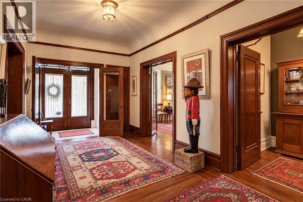 5 Undercliffe Avenue Property Photo 12