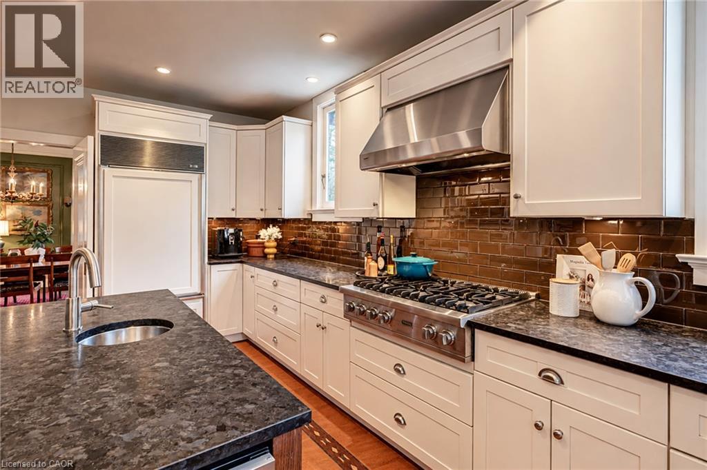 5 Undercliffe Avenue Property Photo 16