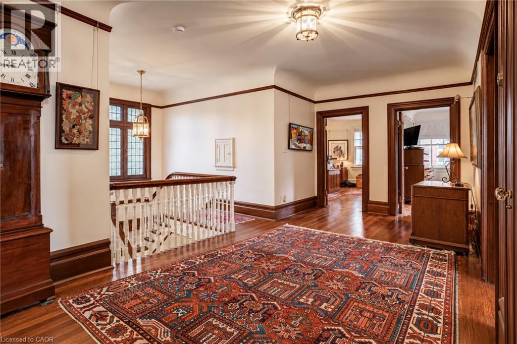 5 Undercliffe Avenue Property Photo 21