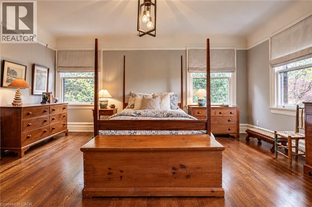 5 Undercliffe Avenue Property Photo 22