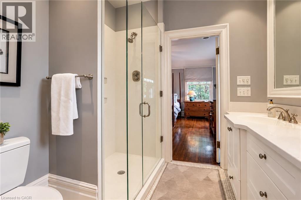 5 Undercliffe Avenue Property Photo 25