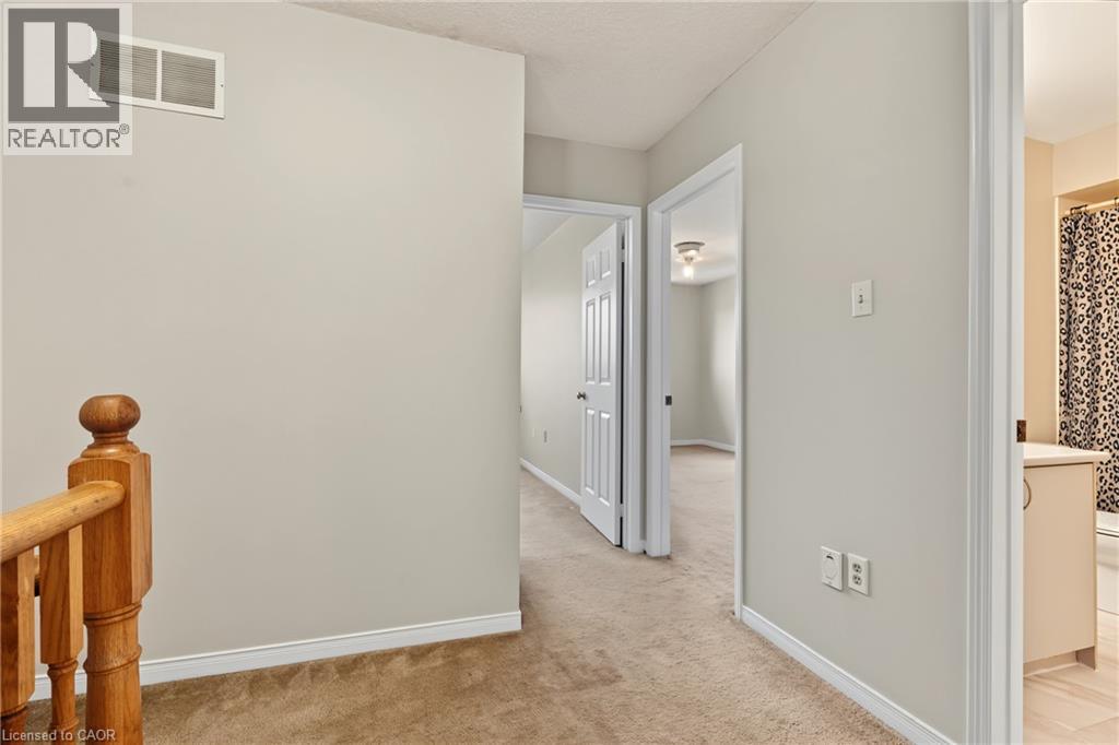 391 Stone Church Road E Unit# 14 Property Photo 15