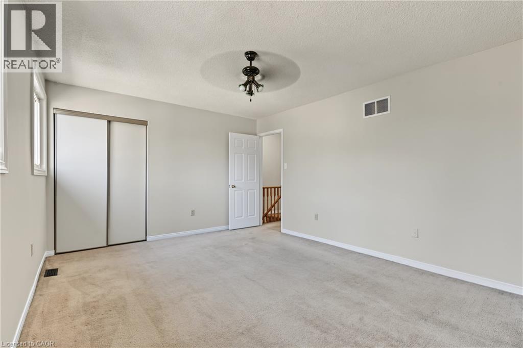 391 Stone Church Road E Unit# 14 Property Photo 17