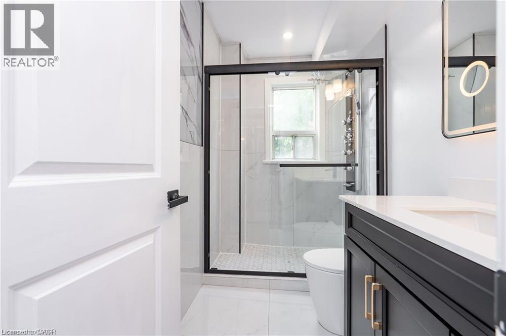 100 Rosethorn Avenue Property Photo 22