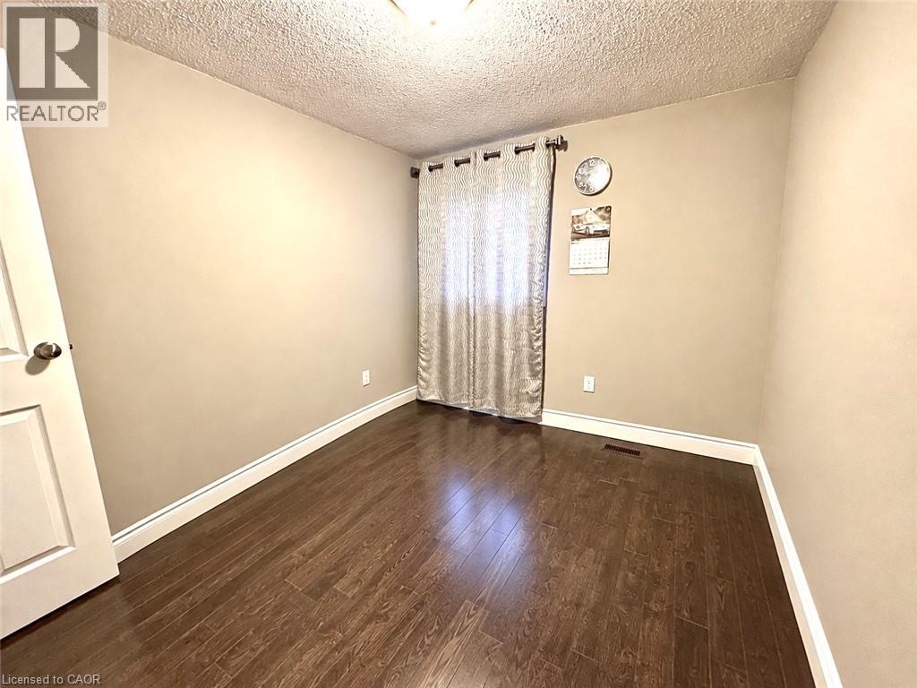 33 Rochelle Avenue Unit# 47 Property Photo 18