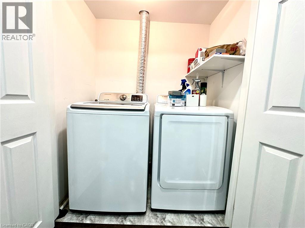 33 Rochelle Avenue Unit# 47 Property Photo 23