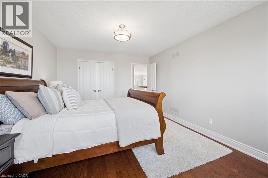 1217 Sugar Maple Court Property Photo 32