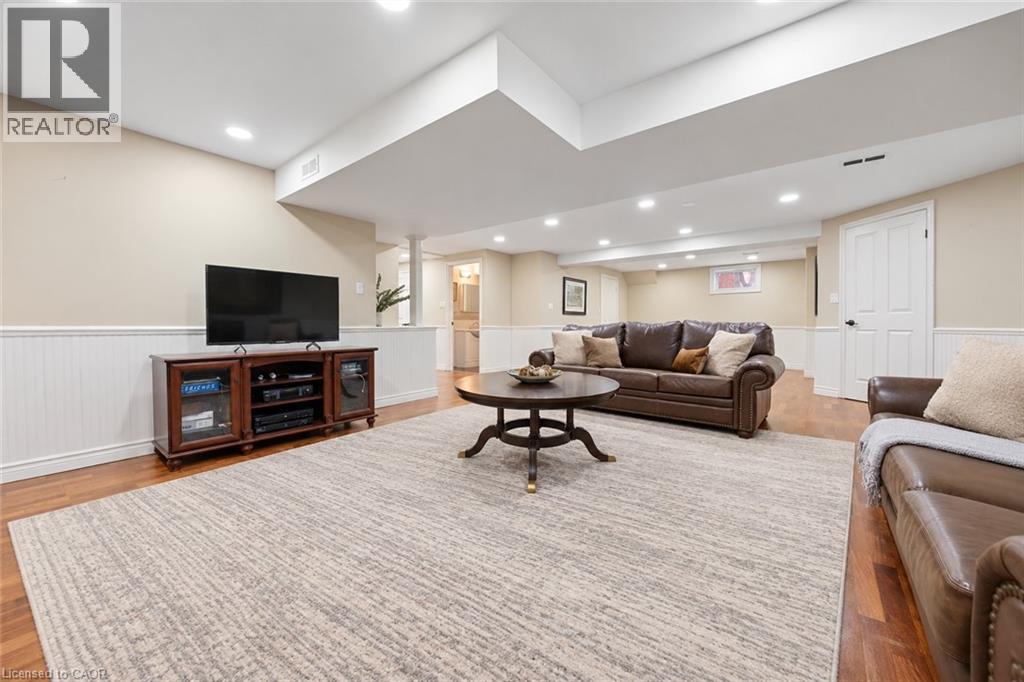 1217 Sugar Maple Court Property Photo 39