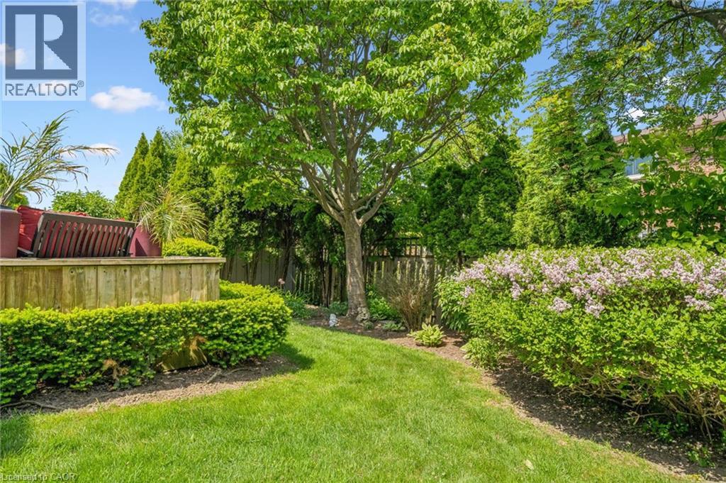 1217 Sugar Maple Court Property Photo 44