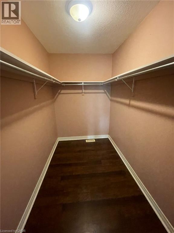 278 Briarmeadow Drive Unit# Upper Property Photo 9