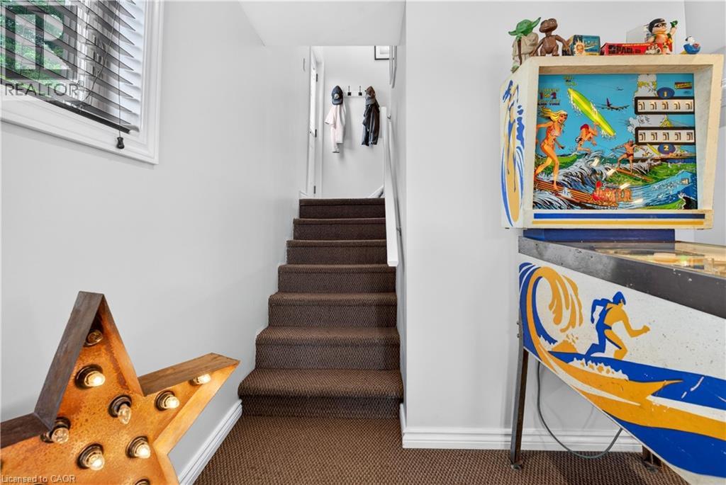 592 Aberdeen Avenue Property Photo 7