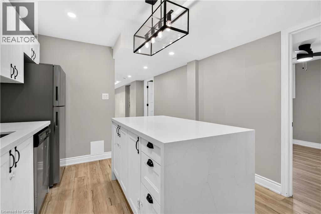 592 Aberdeen Avenue Property Photo 39