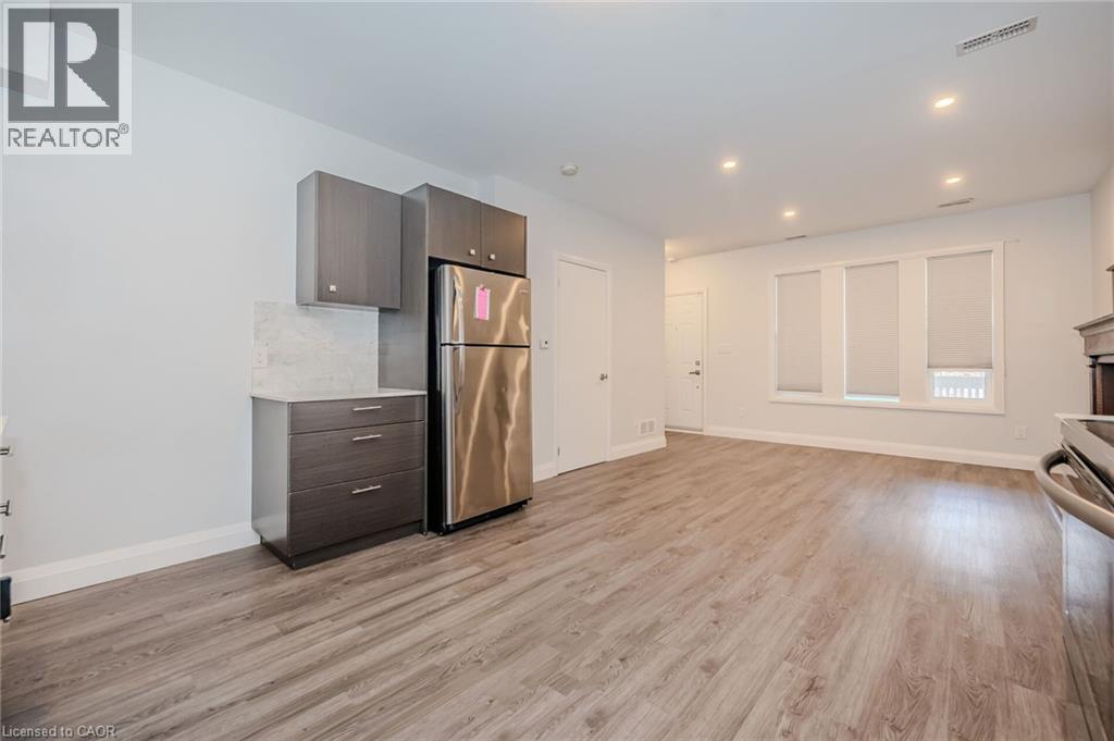 74 Cathcart Street Property Photo 8