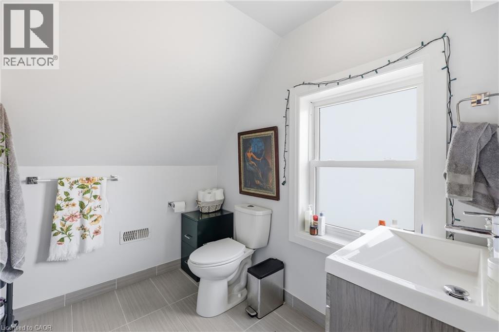 74 Cathcart Street Property Photo 30