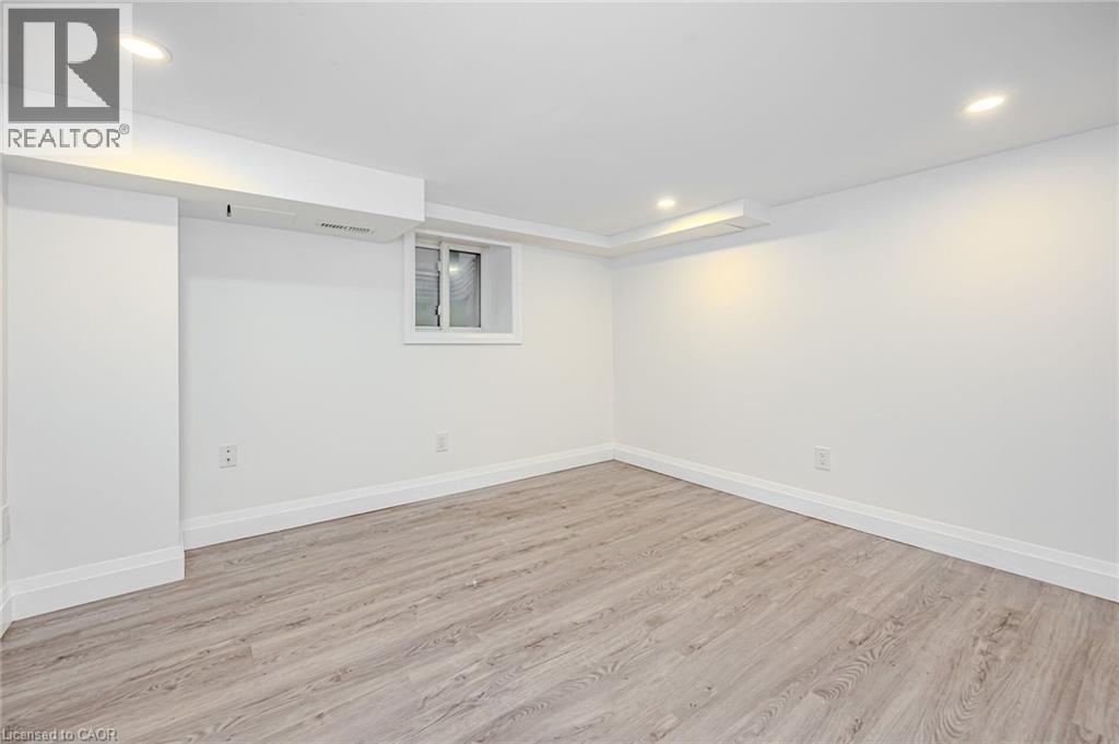 74 Cathcart Street Property Photo 41