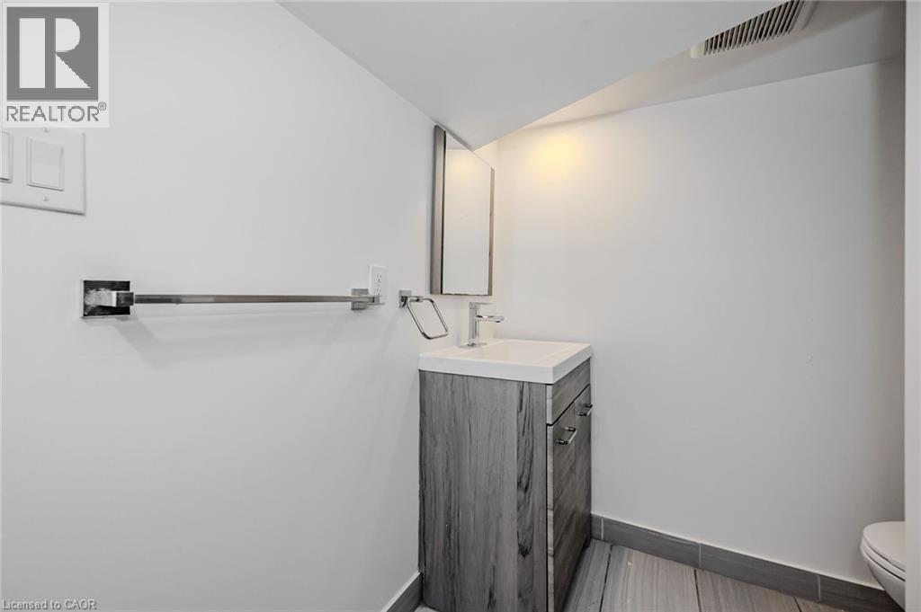 74 Cathcart Street Property Photo 45