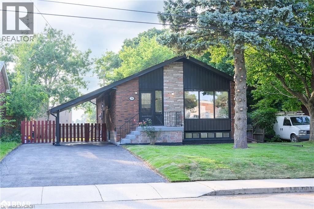 170 Terrace Drive Unit# Upper Property Photo 1