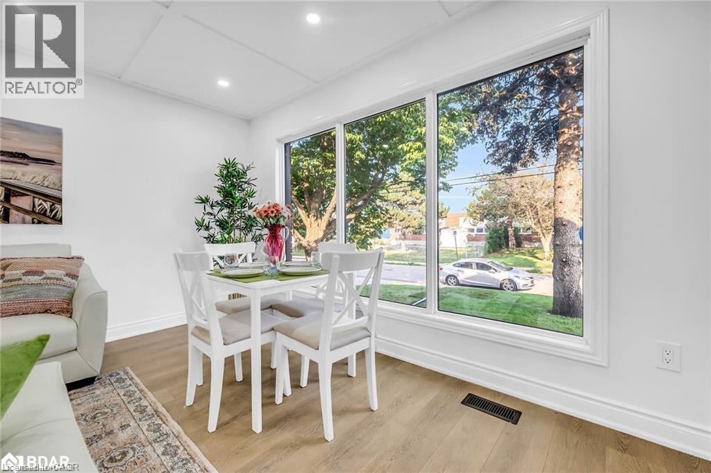 170 Terrace Drive Unit# Upper Property Photo 11