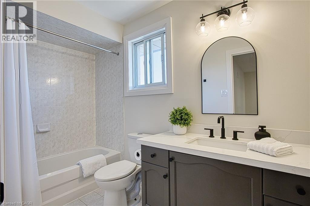 43 Spadara Drive Property Photo 23
