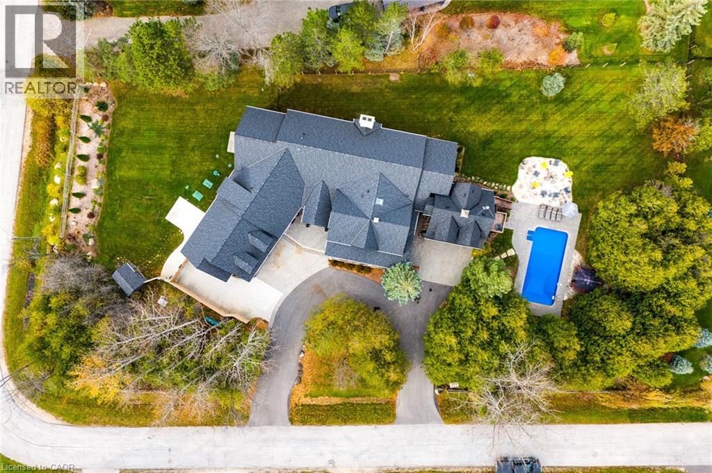 4 Buckingham Boulevard Property Photo 29