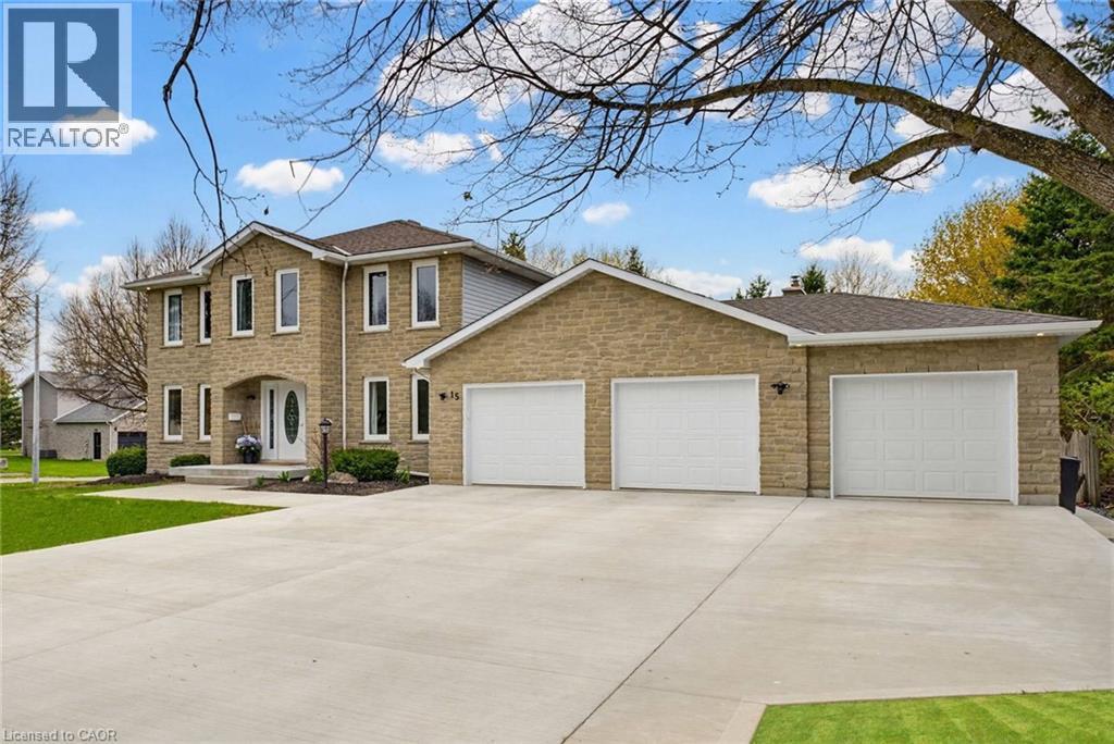 15 Danube Drive Property Photo 3