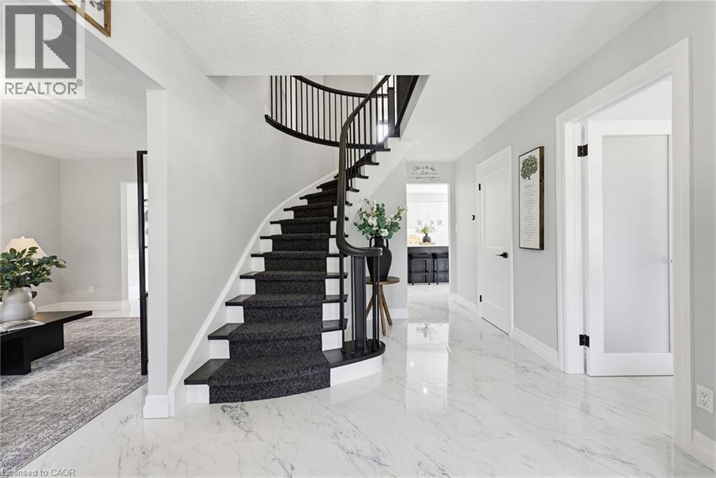 15 Danube Drive Property Photo 6