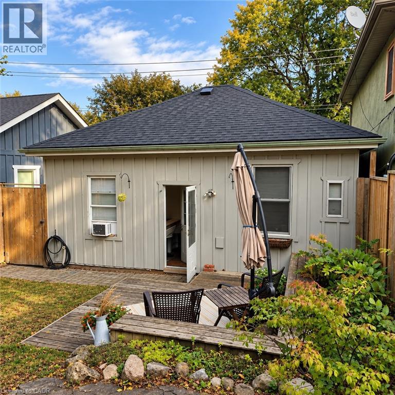 6 Dufferin Street Property Photo 28