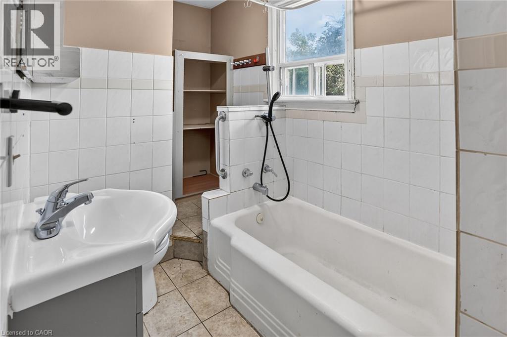 62 Cosby Avenue Property Photo 10