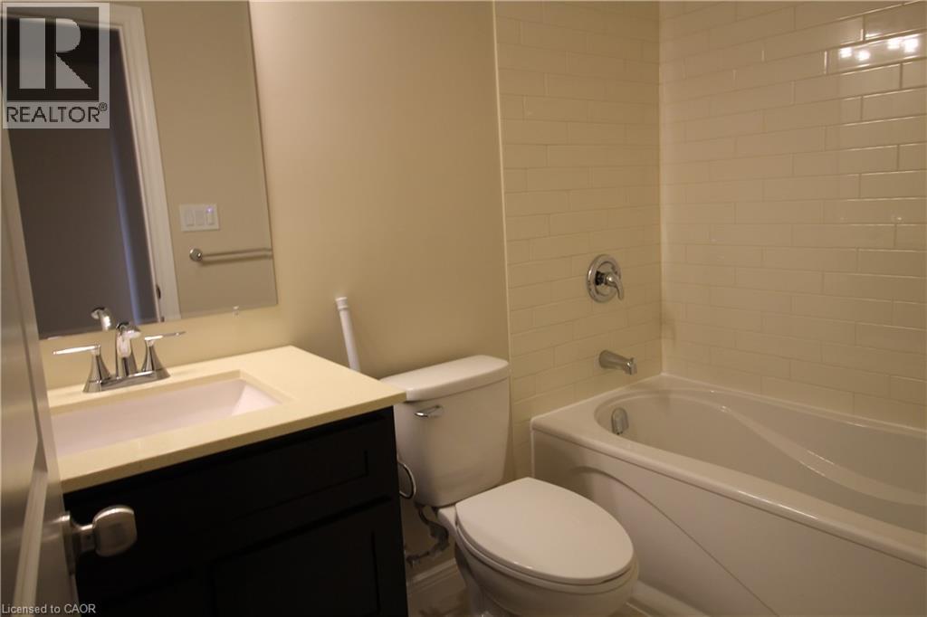 1395 Bleams Road Unit# 2 Property Photo 7