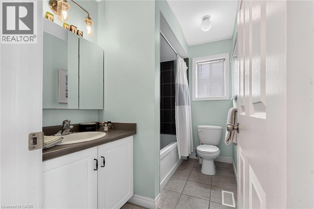 326 Vincent Drive Property Photo 34