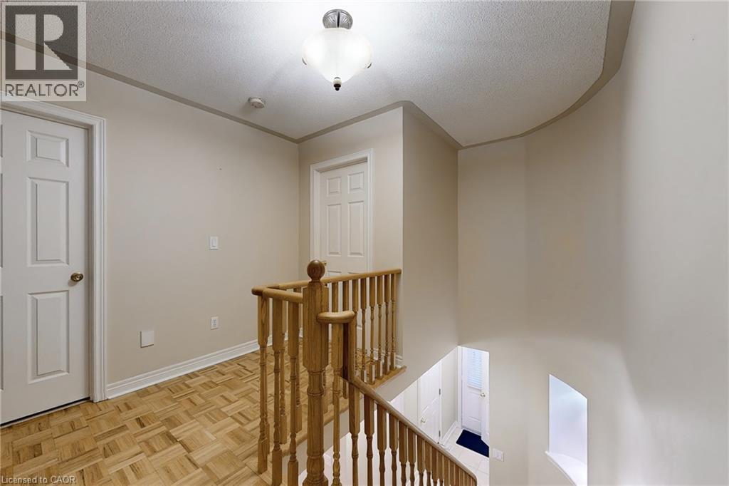 21 Eastview Gate Unit# 36 Property Photo 12