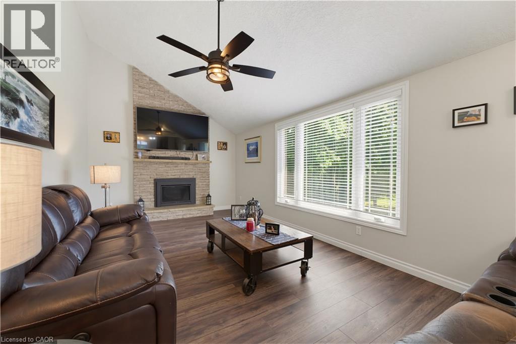 32 Stonehaven Place Property Photo 13