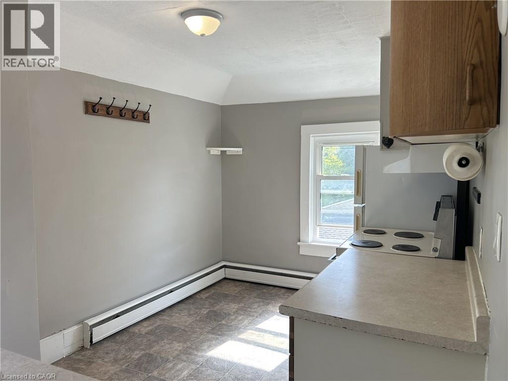 100 - 102 Stanley Street Property Photo 41