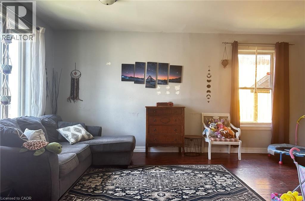 8 Nelson Street Property Photo 10