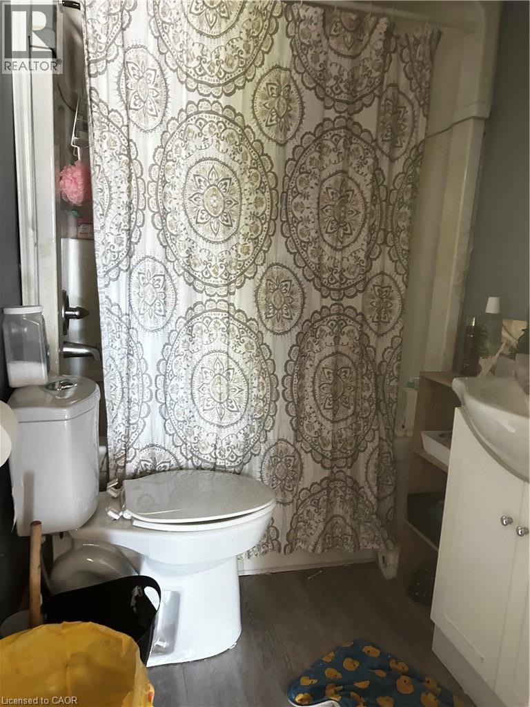 8 Nelson Street Property Photo 18