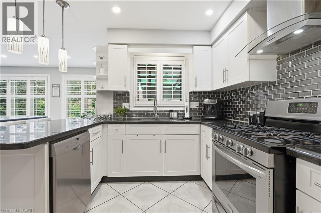 35 Lido Drive Property Photo 12