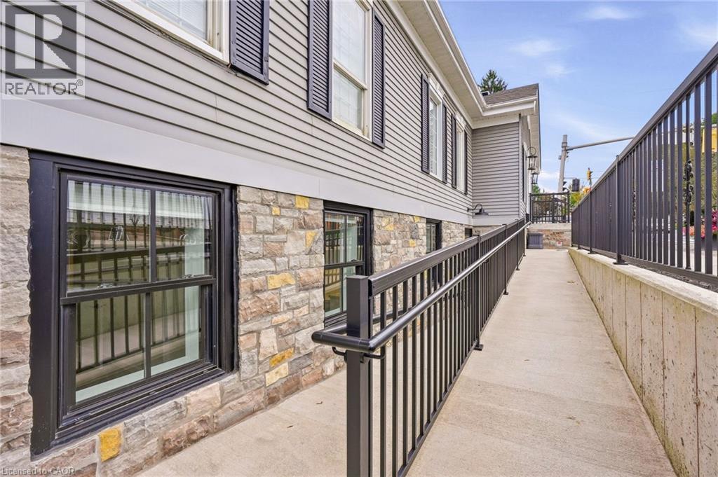 326 Wilson Street E Unit# Room 2 Property Photo 9