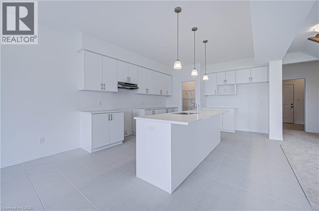 10 Munn Crescent Property Photo 9
