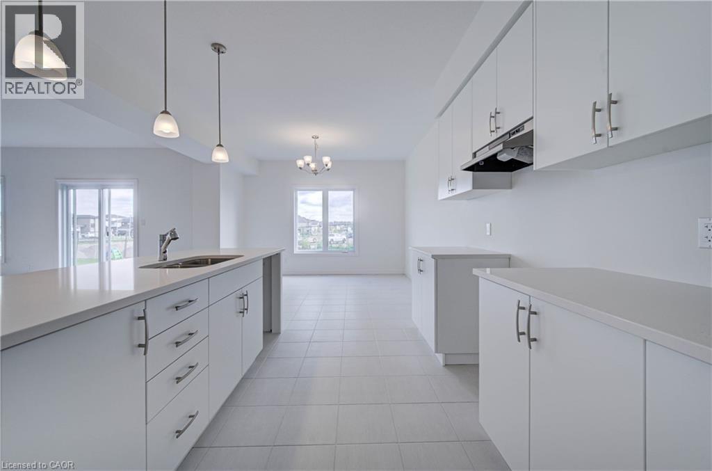 10 Munn Crescent Property Photo 12