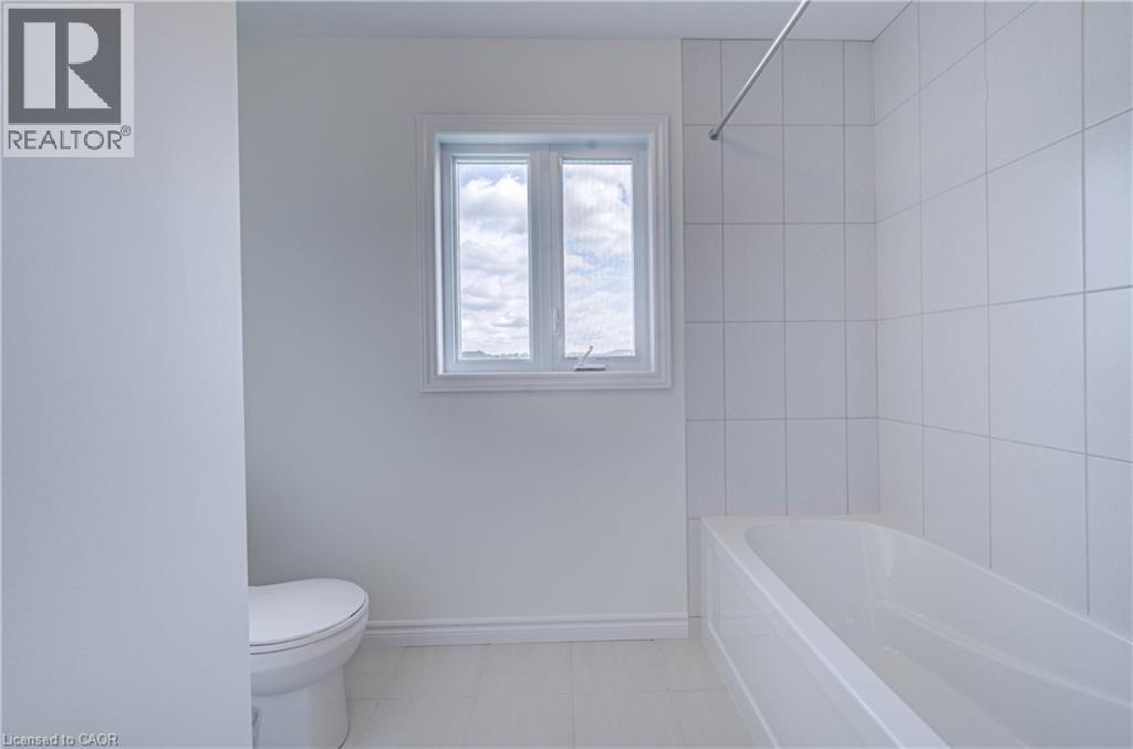 10 Munn Crescent Property Photo 23