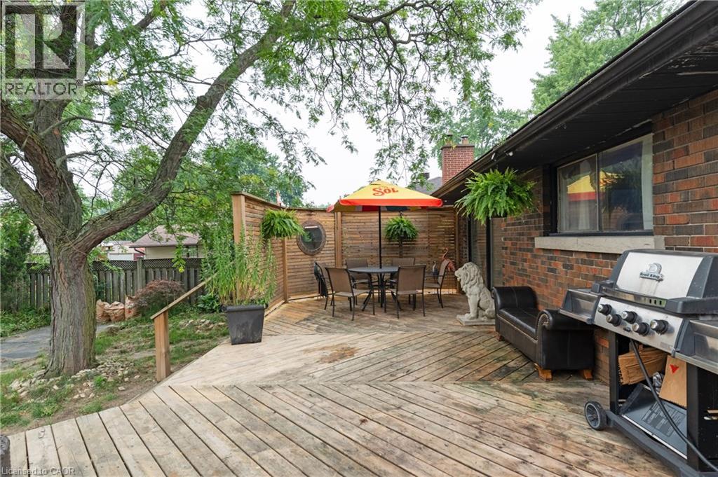 83 East 15th Street Property Photo 44