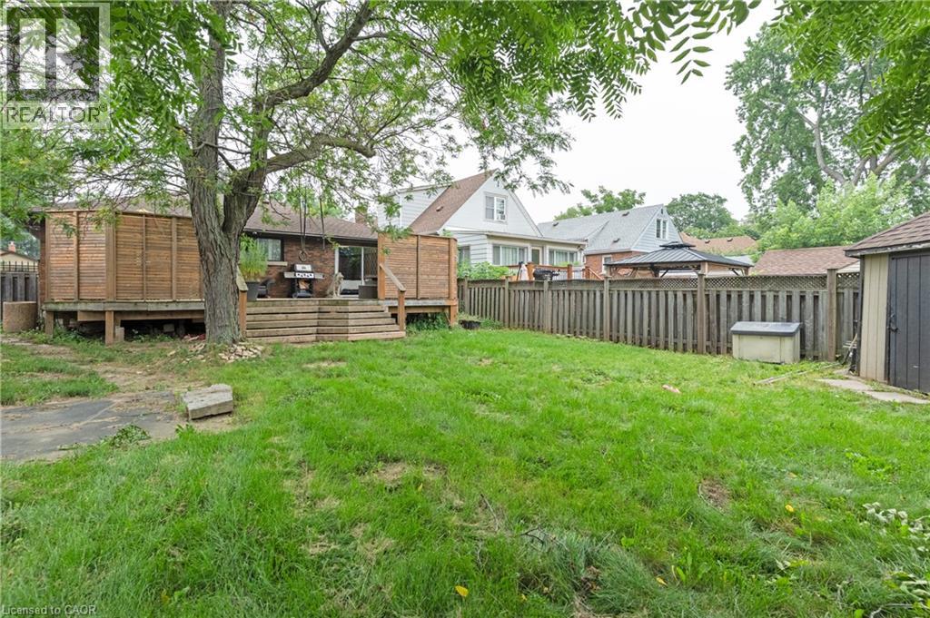 83 East 15th Street Property Photo 49