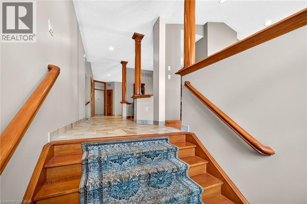 219 Jacqueline Boulevard Property Photo 4
