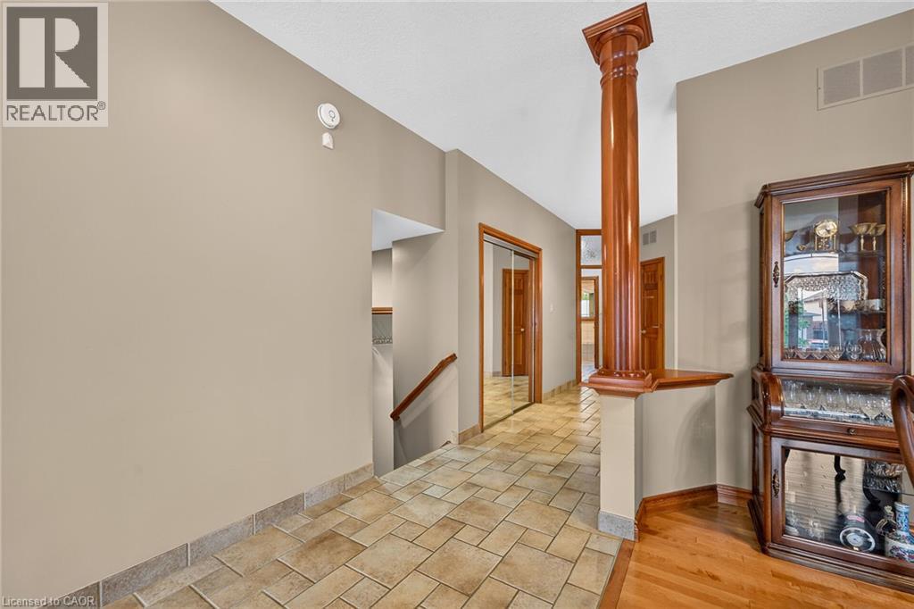 219 Jacqueline Boulevard Property Photo 9