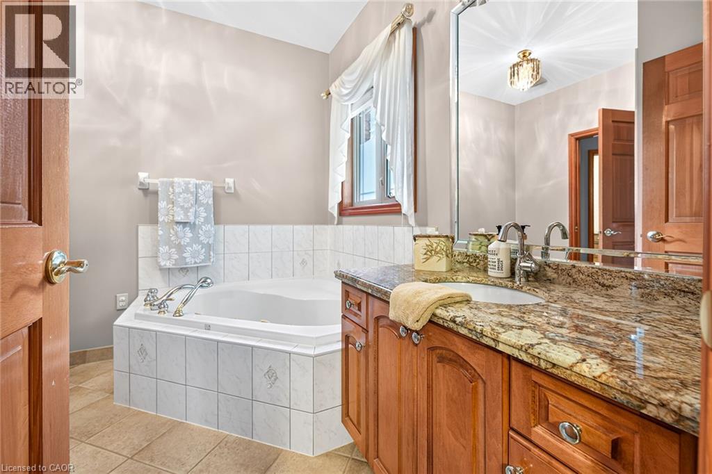 219 Jacqueline Boulevard Property Photo 32