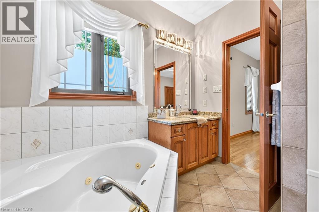 219 Jacqueline Boulevard Property Photo 35