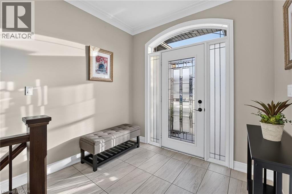 90 Lafayette Street E Property Photo 4