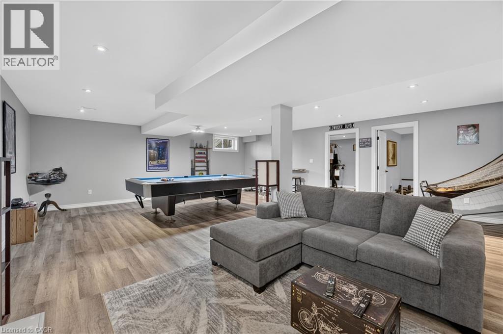 90 Lafayette Street E Property Photo 27