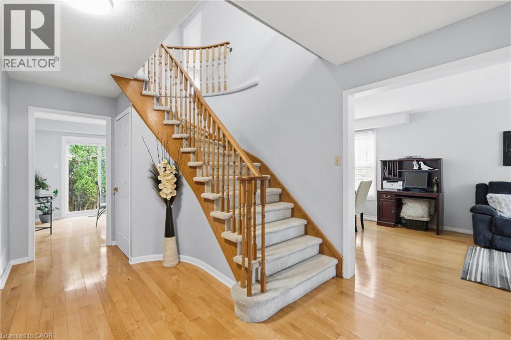 3193 Maderna Road Property Photo 4