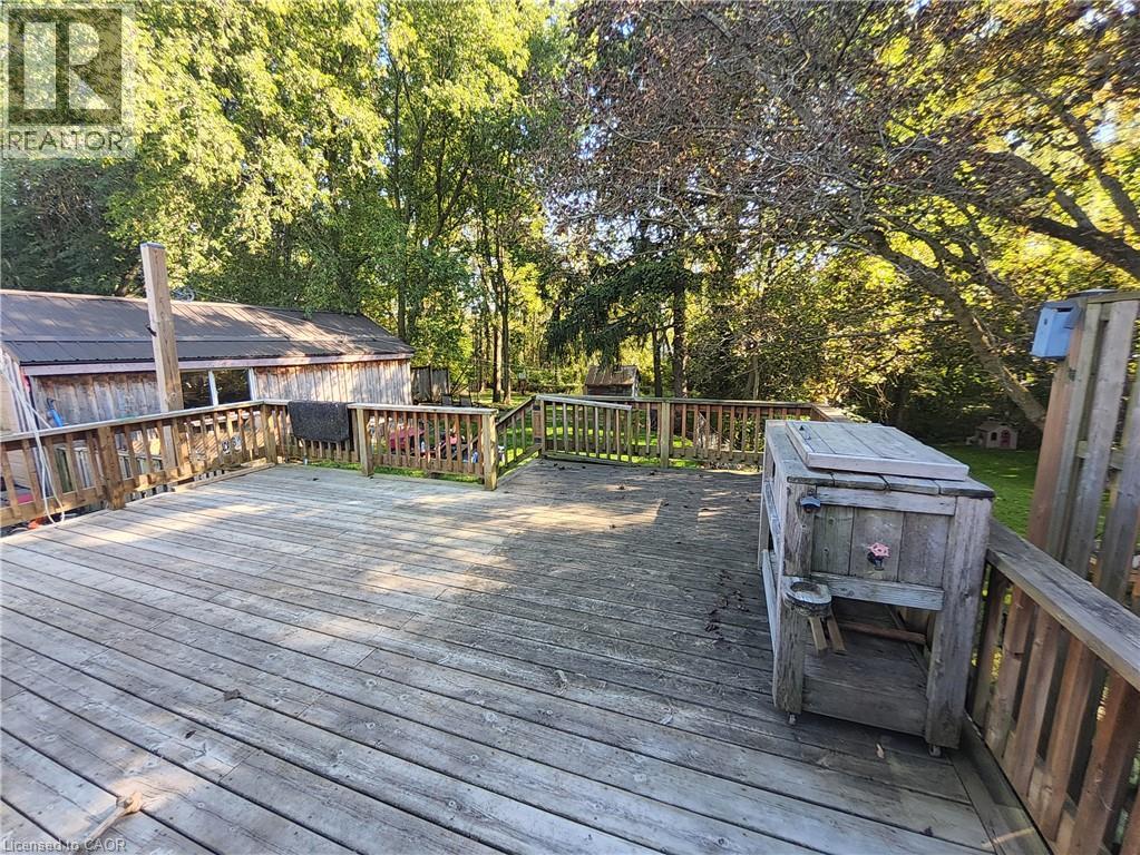 196 North Main Street Property Photo 18